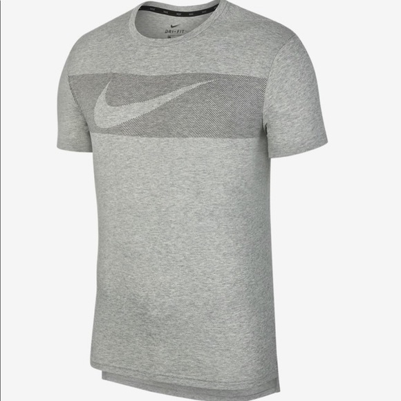 NIKE Men’s Hyper Dry Graphic Tee Size Medium. - Picture 1 of 8